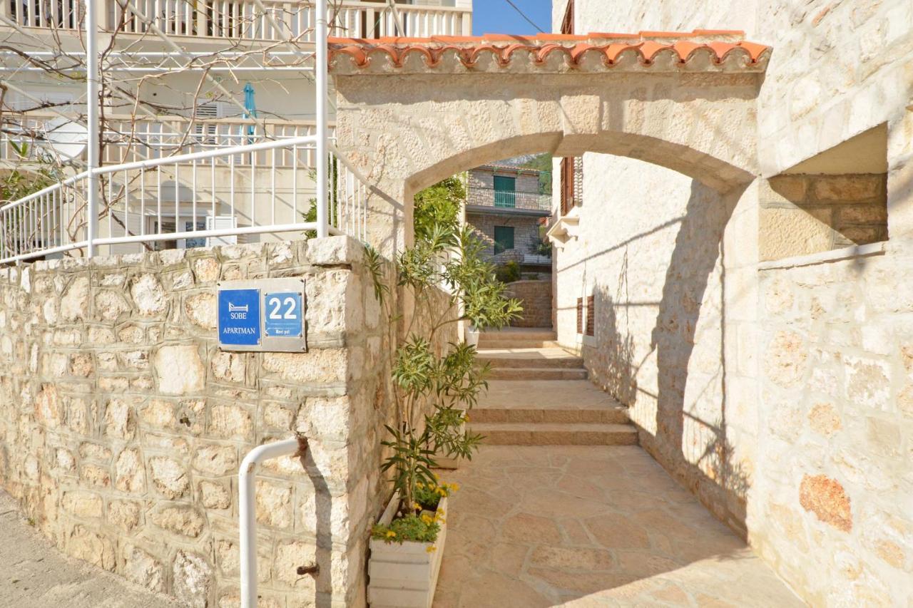 Apartments Newway Bol Exterior foto